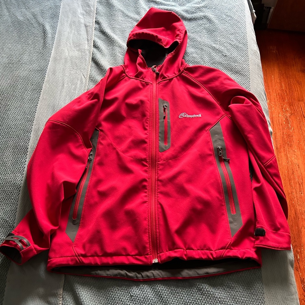 Cloudveil Serendipity Softshell hooded jacket